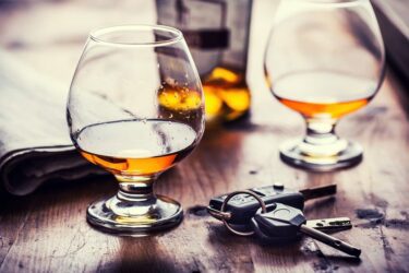 Alkohol und Drogen am Steuer – Welche Strafen drohen?