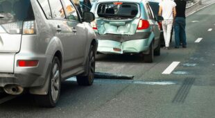Verkehrsunfall: Verdienstausfallschaden eines dauerhaft Geschädigten – Berechnung