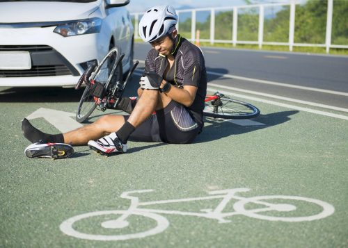 Verkehrsunfall mit Radfahrer welcher Fahrradweg entgegen der erlaubten Fahrtrichtung befährt
