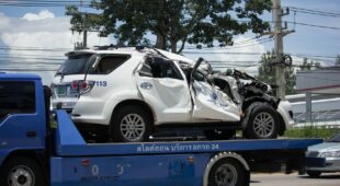 Verkehrsunfall: Erstattungsfähigkeit von Abschleppkosten