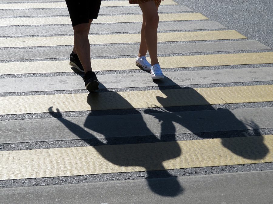 Verkehrsunfall an Fußgängerüberweg mit Personenschaden - Pflichten für Kraftfahrer Verkehrsunfall an Fußgängerüberweg mit Personenschaden - Pflichten für Kraftfahrer