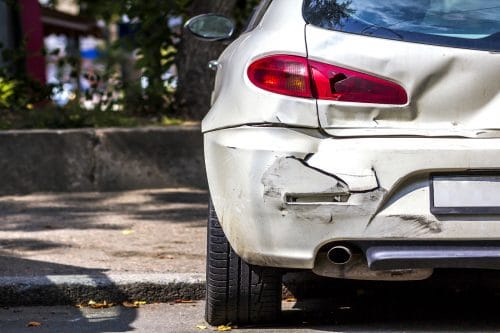 Fahrerlaubnisentziehung - Grenze für bedeutenden Sachschaden 1500 Euro