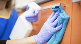 Reinigungsarbeiten – gerichtliche Schätzung des Stundenlohns
