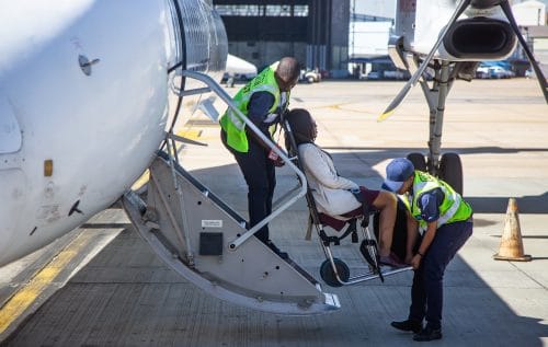 Beförderungsverweigerung für einen körperbehinderten Fluggast - Ausgleichsanspruch
