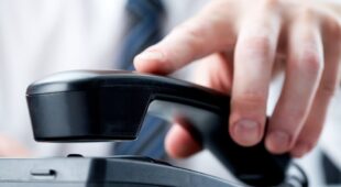 Telefonischer Abwerbeversuch am Arbeitsplatz – unlautere Behinderung