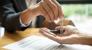 Maklervertrag – Ausschluss des Widerrufsrechts bei Provisionsschuldvereinbarung in Notarvertrag
