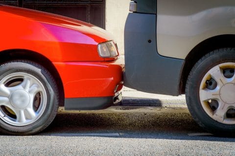 Mithaftung Verkehrsunfall bei Parken im eingeschränkten Halteverbot