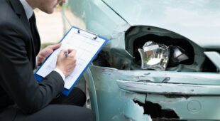 Verkehrsunfall  – wirtschaftlicher Totalschaden und Restwertangebot der gegnerischen Kfz-Versicherung