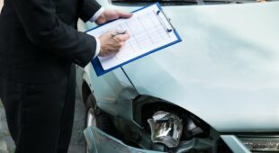 Verkehrsunfall – Sechsmonatsfrist bei fiktiver Abrechnung der Reparaturkosten