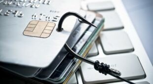 Girokontobelastungen nach EC-Kartenmissbrauch – Ausgleichsklage gegen Bank