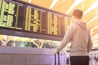 Fluggastrechte bei Flugannulierung – außergewöhnliche Umstände auf Grund politischer Unruhen