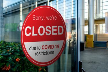 Schließung von Ladengeschäften des Einzelhandels aufgrund von Coronavirus SARS-CoV-2