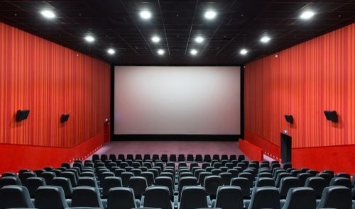 Schließung eines Kinos wegen Infektionsgefahr mit dem Corona-Virus