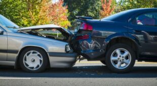 Verkehrsunfall – Auffahrunfall nach starkem Bremsen ohne zwingenden Grund