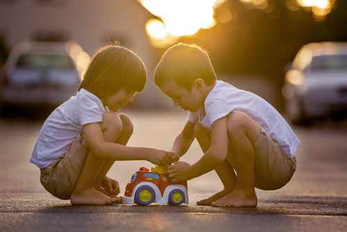Aufsichtspflichtverletzung Kindergarten -Beschädigung eines Pkw durch Kindergartenkinder