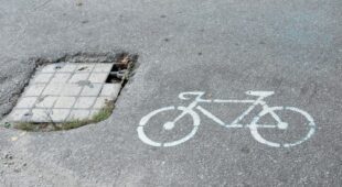 Verkehrssicherungspflichtverletzung – Bodenwellen auf einem Radweg