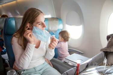 Umgangsrecht Elternteil – Flugreisen in Zeiten der Corona-Pandemie als Alltagsangelegenheiten