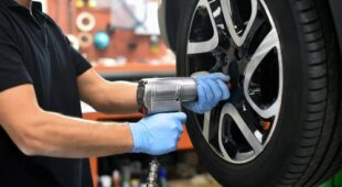 Reifenwechsel in Kfz-Werkstatt – Schrauben nicht nachgezogen – Mitschuld lösen von Reifen