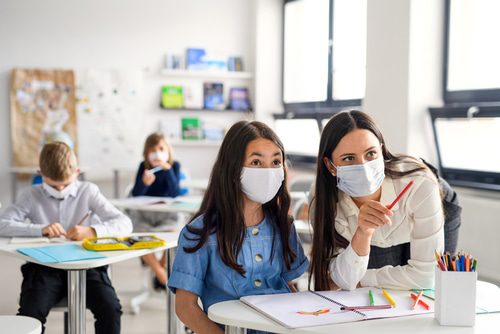 Pflicht zum Tragen eines Mund-Nasen-Bedeckungsschutzes im Schulunterricht - Coronavirus