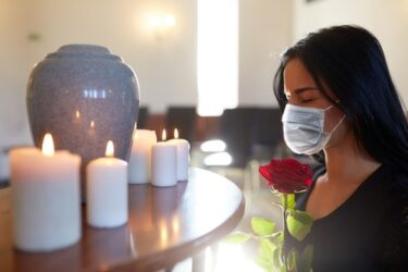Corona-Pandemie – „Beerdigungskaffee“ – keine ausnahmsweise zulässige Veranstaltung