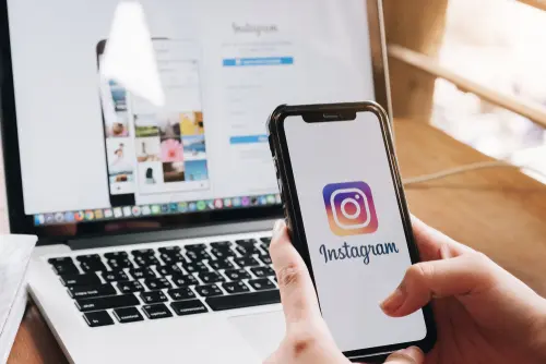 Tap-Tags – Veröffentlichung auf Instagram-Business-Account einer Influencerin