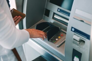 Bankautomat – Bargeldeinzahlung nicht gebucht – Schadensersatzanspruch