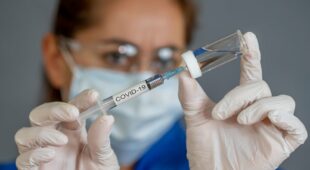 Corona Pandemie – vorzeitiger Impfanspruch – Antrag nach § 123 VwGO