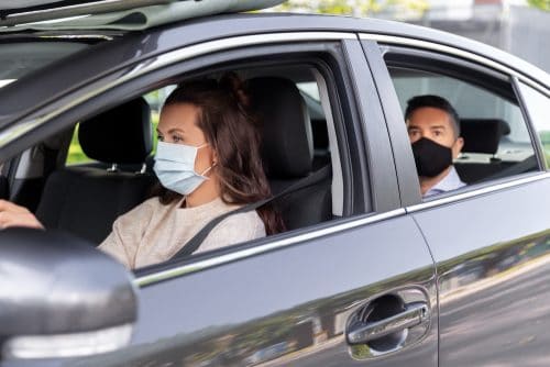 Maskenpflicht für Fahrzeugführer bei beruflichen Fahrgemeinschaften?