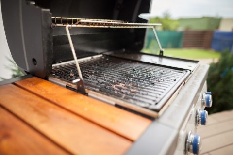 Häufige Nutzung Grillkamin - Ansprüche Nachbarn wegen Beeinträchtigungen