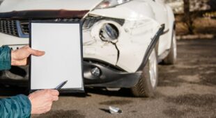 Verkehrsunfall – Restwertbestimmung Fahrzeug bei Angebot aus dem Ausland