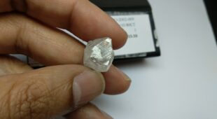 Sachmängelhaftung bei Diamantenkauf – Zertifikat als Beschaffenheitsvereinbarung