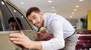 Gebrauchtwagenkauf – Aufklärungspflicht über Unfallschäden