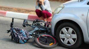 Verkehrsunfall – Beschädigung neuwertiges E-Bike