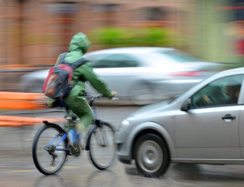 Verkehrsunfall zwischen Fahrradfahrer und Pkw – Haftungsverteilung