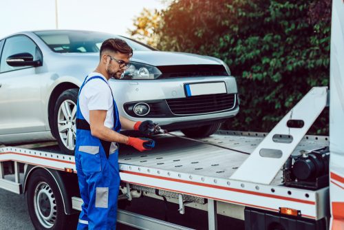 Abschleppvertrag – Schadenersatz bei Beschädigung des abgeschleppten Fahrzeugs