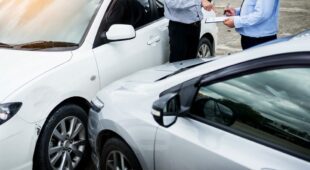 Verkehrsunfall -Vertrauen Wartepflichtiger in Abbiegeabsicht Vorfahrtsberechtigter