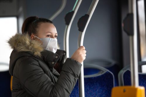 Tragen medizinische Maske im Personennahverkehr ab 01.04.2022