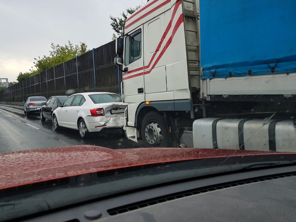 Auffahrunfall auf Autobahn - Haftungsquote