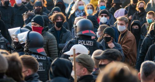 Corona-Demo – Verstoß gegen Verpflichtung Mund-Nase-Bedeckung zu tragen