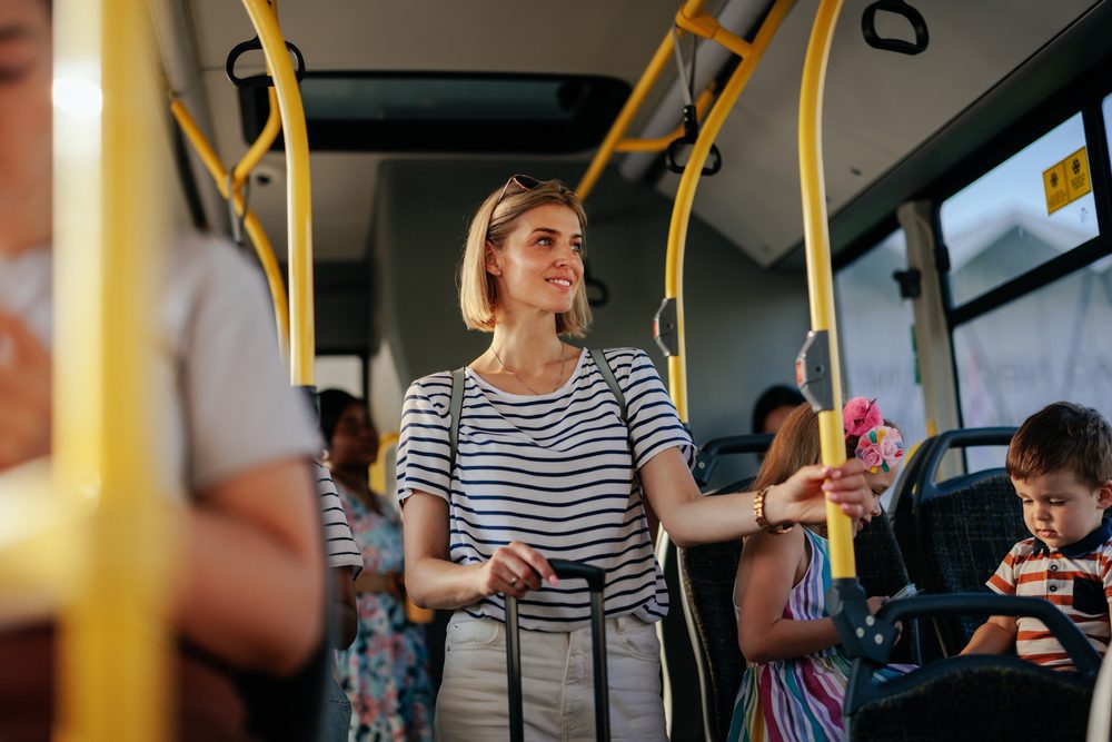 Busfahrerhaftung bei Sturz eines Fahrgastes in Linienbus bei Vollbremsung