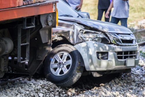 Verkehrsunfall Pkw / Güterzug: