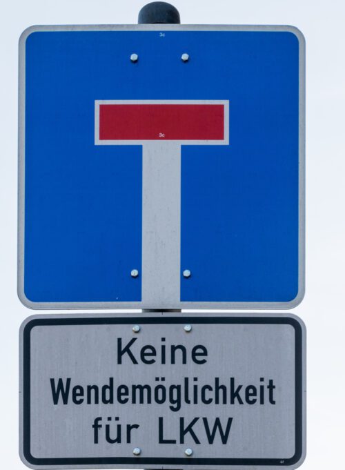 Straßenverkehrsrechtliche Anordnung eines absoluten Haltverbots auf Wendehammer