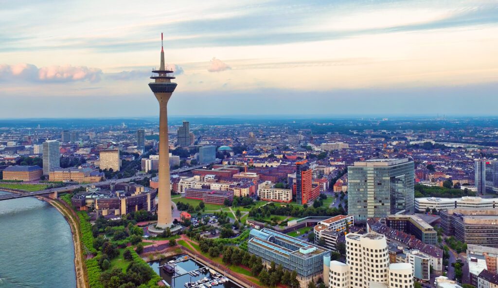 Die Skyline von Düsseldorf (Foto: Jörg Krusekamp/Pixabay).