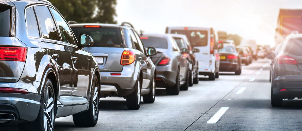 Verkehrsunfall bei einfädelnden Fahrzeugführer bei Stop-and-Go-Verkehr