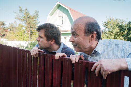 Schutz vor Blicken vom Nachbargrundstück in eigenen Hausgarten