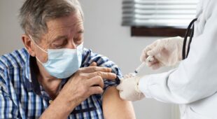 Impfschaden Corona-Impfung – Schadensersatz und Schmerzensgeld
