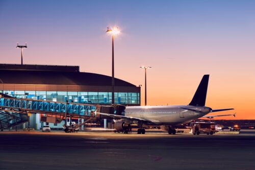 Haftung für Endzielerreichung bei zeitlich aufeinander abgestimmten Flugverbindungen in Buchung