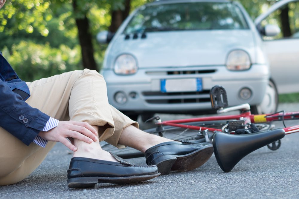 Verkehrsunfall zwischen Kraftfahrzeug und Pedelec-Fahrer