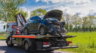 Verkehrsunfall – Nachweis erforderlicher Abschleppkosten