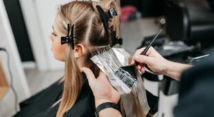 Misslungene Haarfärbung – Schadensersatzanspruch